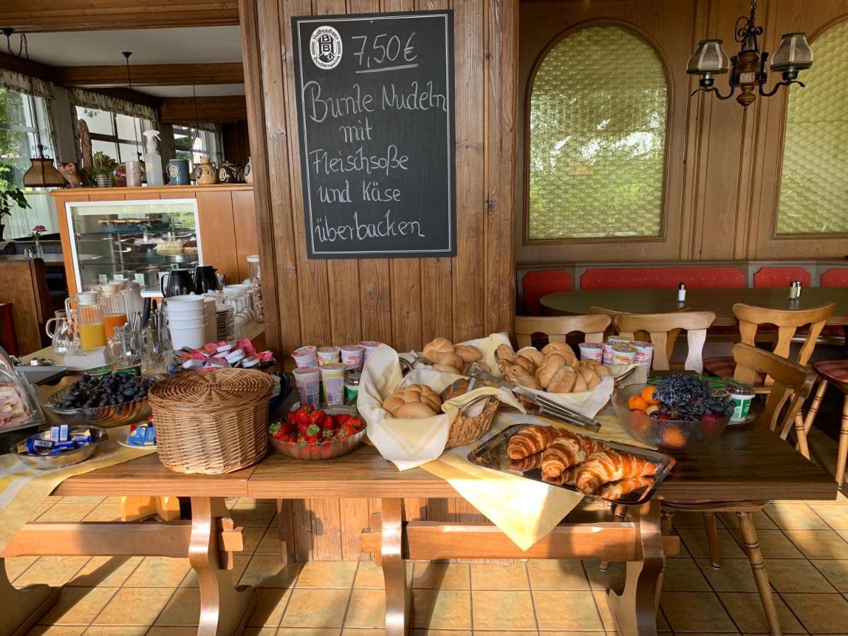 Gasthof Sonnenheim Saaldorf Esterno foto