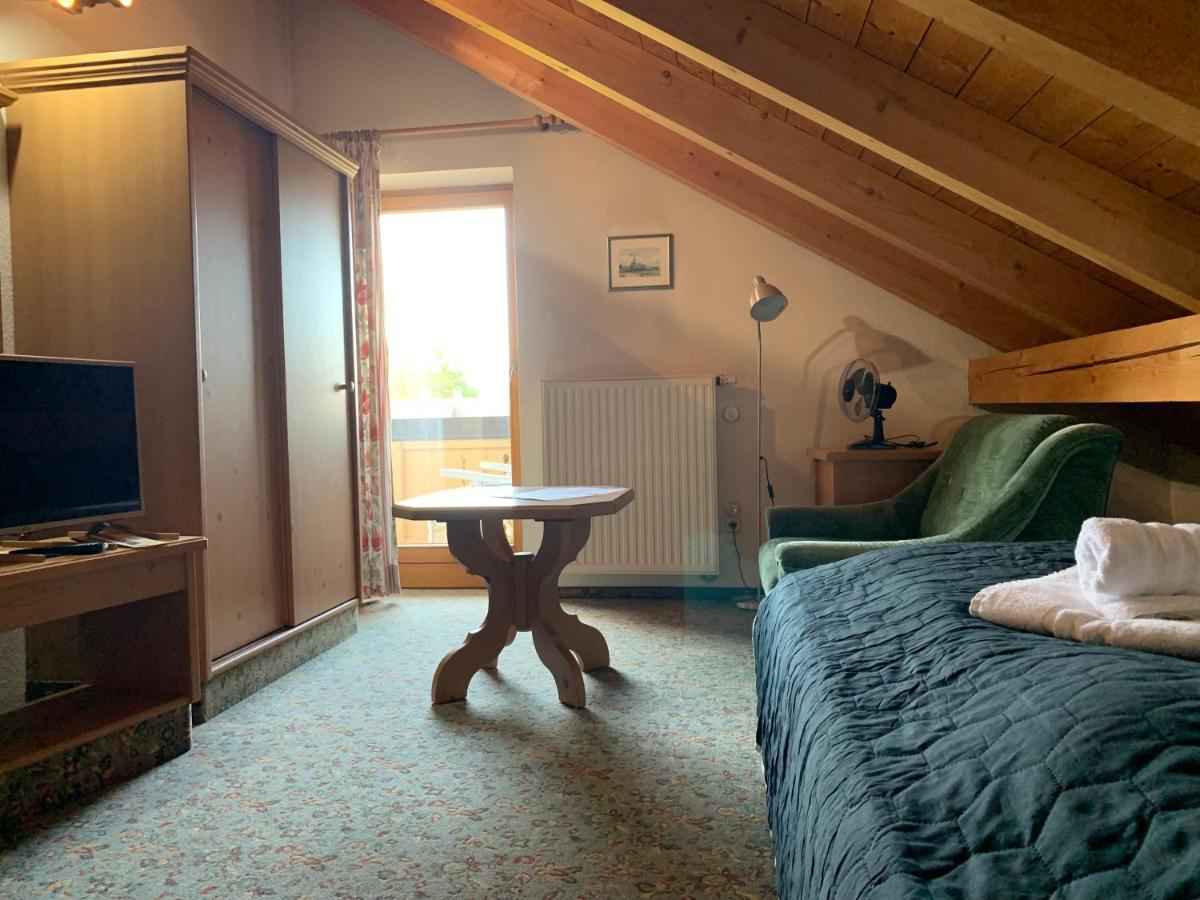 Gasthof Sonnenheim Saaldorf Esterno foto