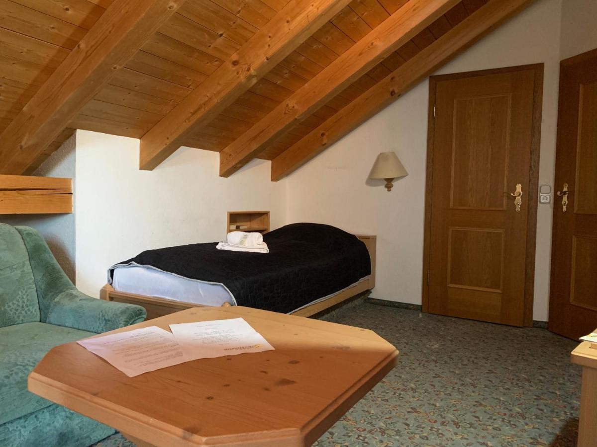 Gasthof Sonnenheim Saaldorf Esterno foto