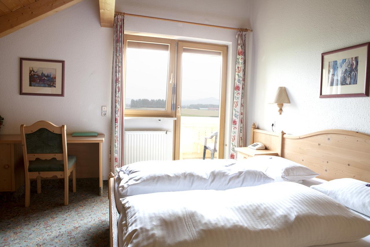 Gasthof Sonnenheim Saaldorf Esterno foto